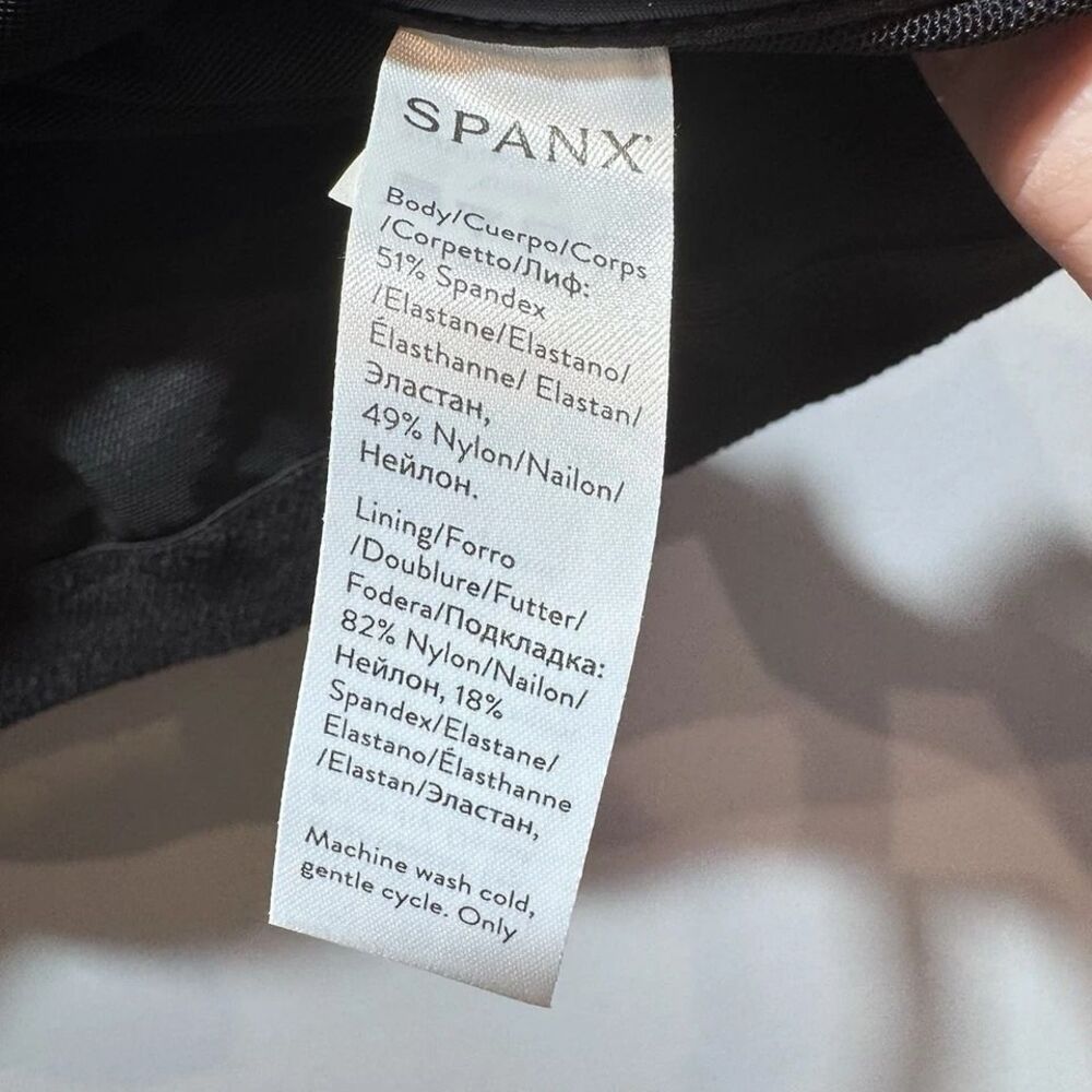 Women's SPANX Sleeveless Stretchy Tube Top With Boning Size Large - Picture 4 of 5